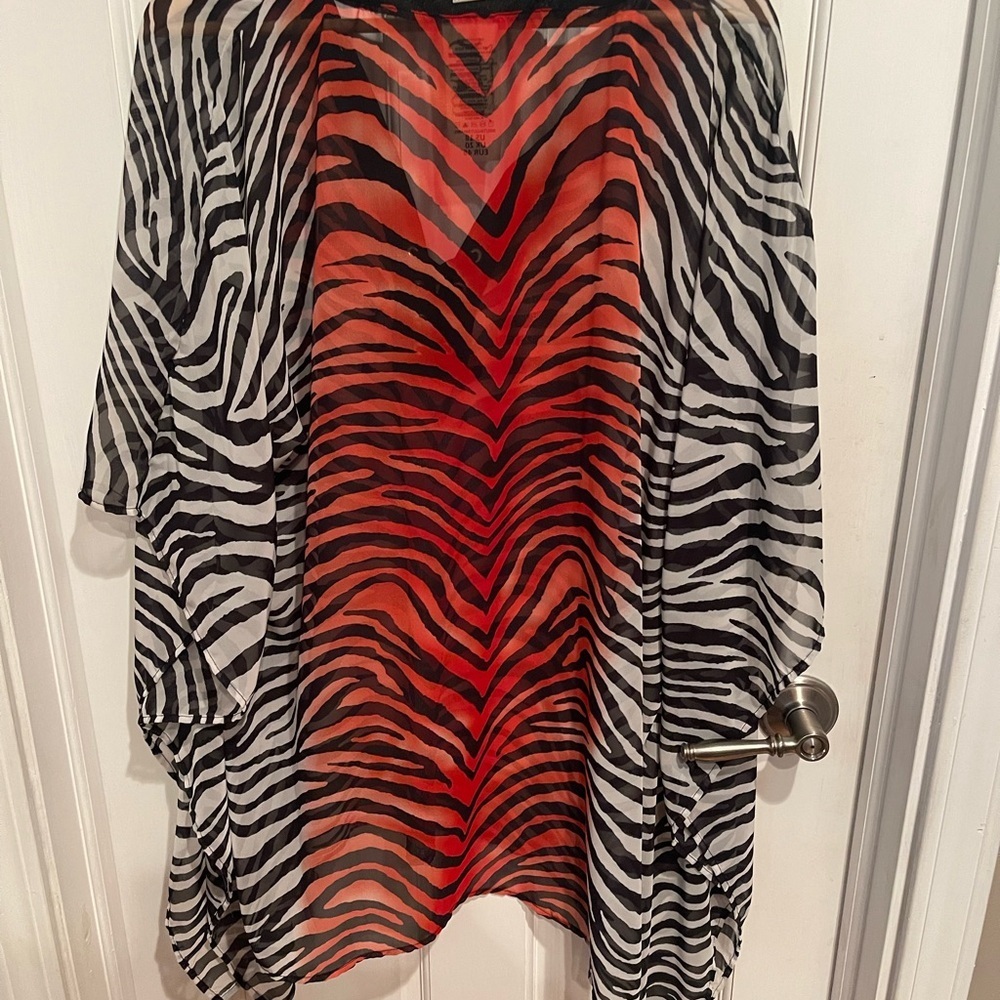 Swim by Chuck Handy Women’s Cover Up Zebra Patterned 18 - Picture 4 of 4
